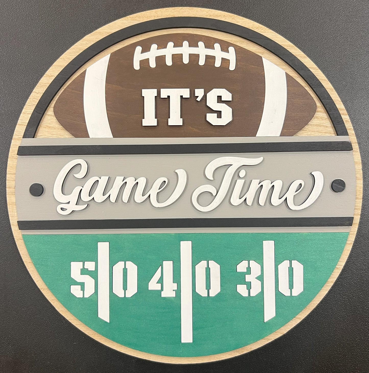 Sports 12" Round - Football Game Time
